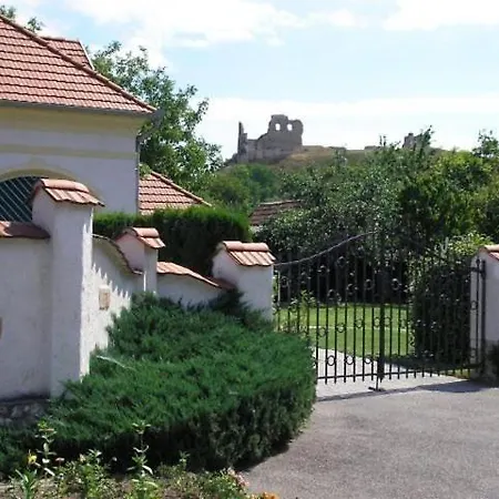 Bakonyi Napsugar Vendeghaz
