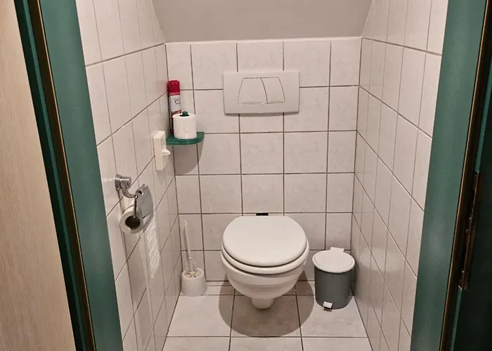 Bakonyi Napsugar Vendeghaz * Döbrönte